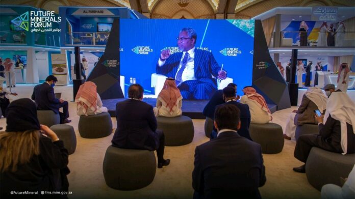 WhatsApp Image 2022-01-14 at 5.26.31 AM Why Nigerian Mining Sector should be destination for big-time investors - Minister (Video)