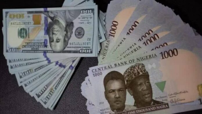 Naira falls to ₦1,495/$ in parallel market