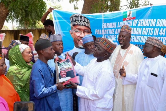 Ramadan: Sen. Bomai distributes food items, others to constituents (Pictures)