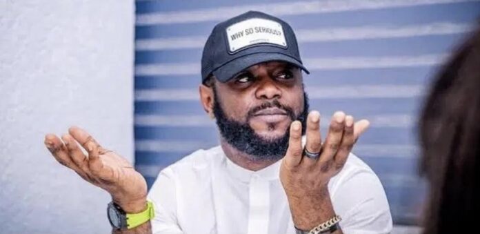 Youths loot Tinubu’s son's truckload of Ramadan palliatives
