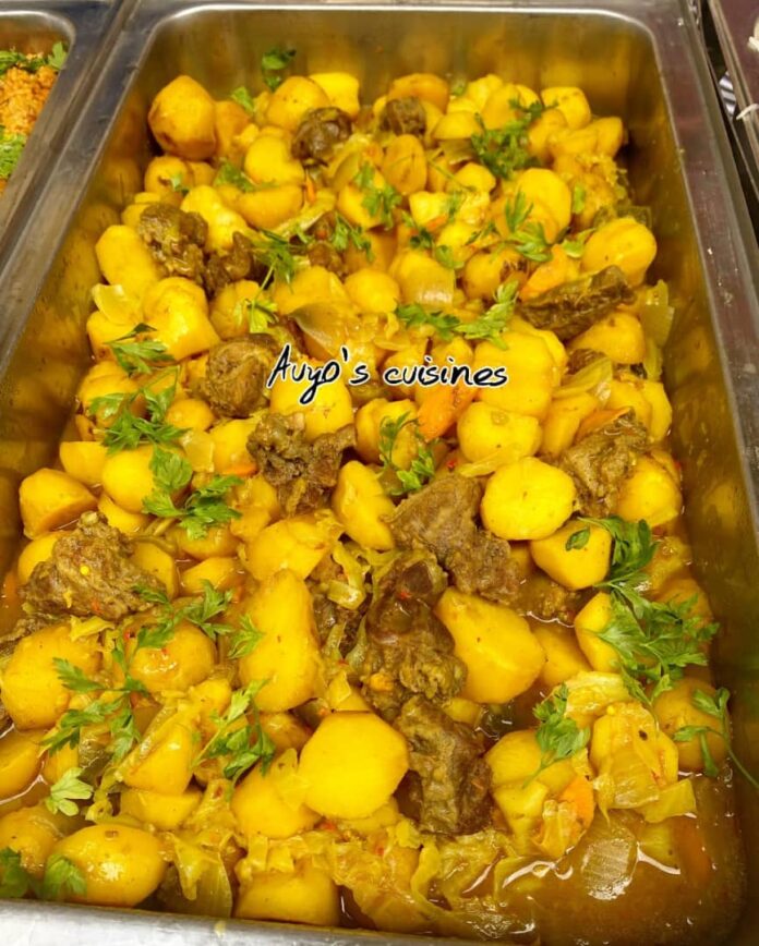 Potato goulash recipe by Auyo's Cuisines