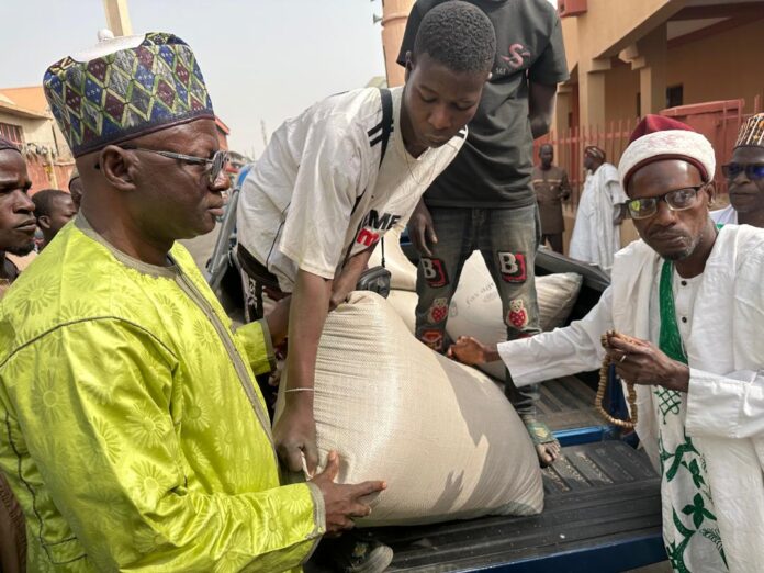 Ramadan: Kaduna church distributes grains to Muslims to support fasting