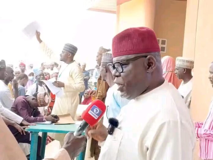 Senator Bomai launches scholarship programme to uplift education in Yobe South