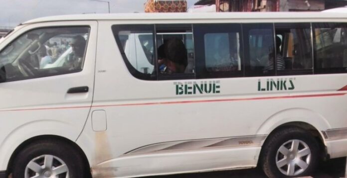 Police rescue 14 kidnapped passengers