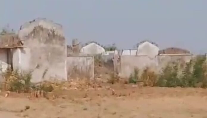 How one man kicked out battalion of soldiers from their barracks (Video)