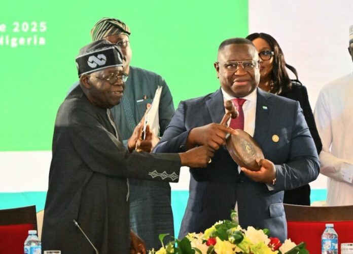 President Tinubu hands over ECOWAS chairmanship to Sierra Leone’s Bio