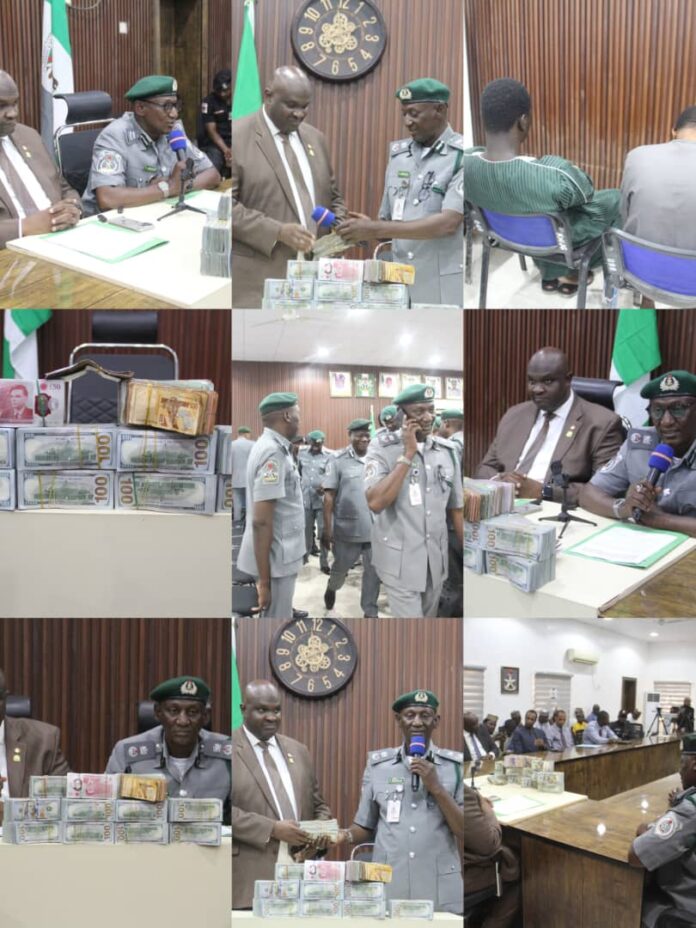 Customs intercepts ₦654m worth of foreign currency at Kano airport, hands over suspects to EFCC