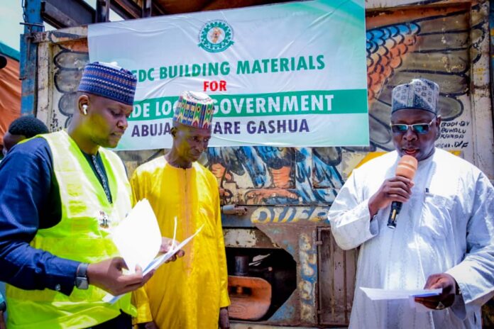 NEDC supports Yobe flood victims with building materials, others (Pictures)