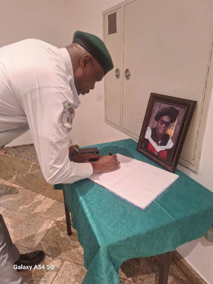 CGC Adeniyi honours late journalist, Dr. Leon Usigbe, with heartfelt tribute at state house