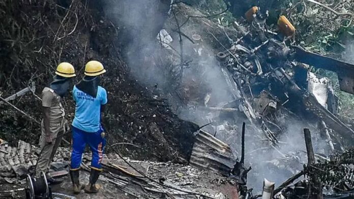2 ministers, 6 others die in military helicopter crash