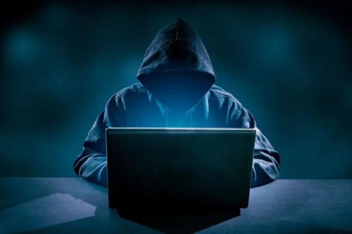 39-year-old Chukwuemeka Victor extradited to US from France over hacking, fraud charges