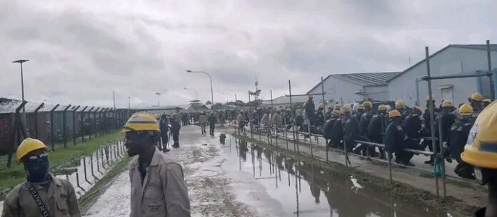 Protesting workers shut down ₦10bn NLNG train project in Rivers